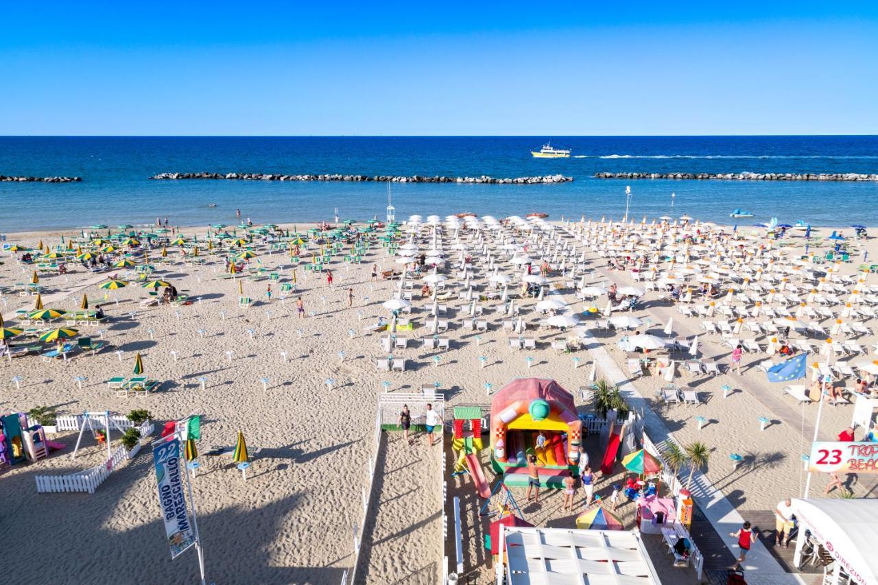 Residence Rainbow Bellaria-Igea Marina Eksteriør billede